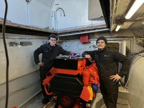 engineers put new engine in Hafsulan