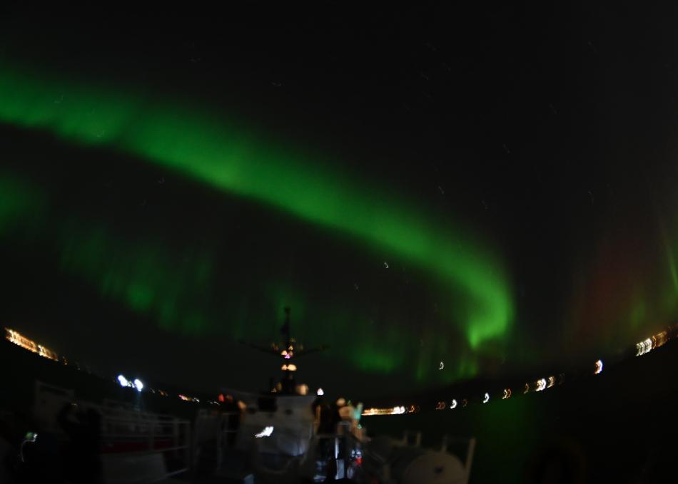 northern lights boat cruise