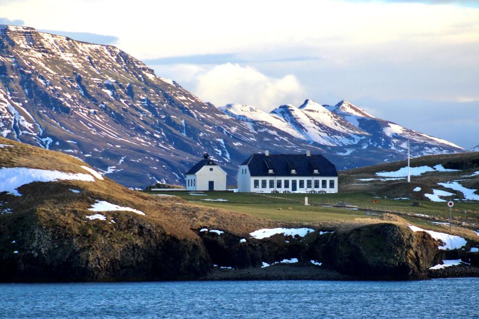 videy island from the sea